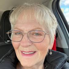 What refillable cups are available