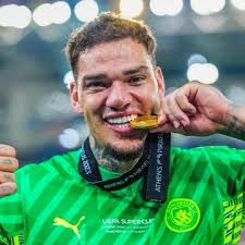 Marajibio ya kitaifa ya Olimpiki kuandaliwa uwanjani Kasarani  https://radiotaifa.co.ke/marajibio-ya-kitaifa-ya-riadha-kuteuea-waakilishi-wa-olimpiki-kuandaliwa-uwanjani-kasarani/