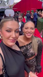 Kinzie Hanson and Jayda Coleman Softball Camp