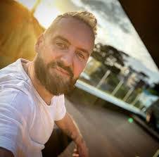 Andrew Luca's Instagram, Twitter & Facebook