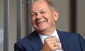 ZERKALO.AZ Олаф Шольц пообещал не выкладывать танцевальные видео в TikTok -