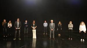 They celebrate the genre's top music videos of the year with seven different categories including cmt performance of the year, collaborative video of the year, breakthrough video of the year, duo/group video of the year, male video of the year, female video of the year and the biggest prize of the night, video of the year. Designaron A Claudio Martinez Director Ejecutivo De La Television Publica Telam Agencia Nacional De Noticias