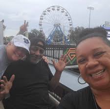 💙🩷Jane and Sal 🩷💙 We promised Phill that we would not leave his friends  behind, and