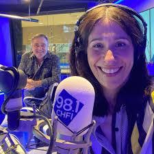 Christine Cardoso's Instagram, Twitter & Facebook