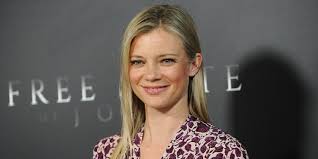Young amy started her professional career in modelling business, where she met her good friend ali larter. Amy Smart Net Worth 2020 Wiki Married Family Wedding Salary Siblings
