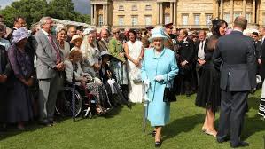 Queen withdraws right-wing leader's Buckingham Palace garden party ...