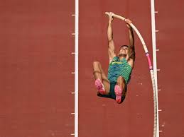 O atletismo possui quarenta e duas modalidades atualmente, sendo vinte e oito olímpicas disputadas por homens e mulheres em campo, ao ar livre ou em espaço fechado. Tth8b1rlgutcm