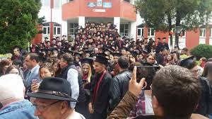 Absolvenţii De Clasa A Xii A Se Pot Inregistra La Anofm Pentru Integrarea Pe Piaţa Muncii Ce Facilităţi Financiare Pot Obţine Romaniatv Net Mobi