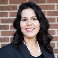 Elizabeth Ahern's Instagram, Twitter & Facebook