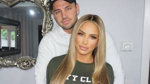 Price uses her platform to highlight the joys and difficulties of being the parent of a child with special needs, who is. Es War Unglaublich Katie Price Zum Achten Mal Verlobt Promiflash De