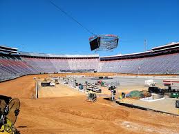 Nascar is not the first motorsports league to end the pandemic racing hiatus. Austin Dillon Corey Lajoie To Run Dirt Late Models On Bristol Dirt Track Racing News In 2021 Dirt Late Model Racing Bristol Speedway Dirt Late Models