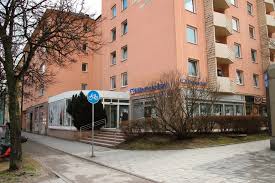 Banken münchen auf muenchen.de, 725 einträge im offiziellen stadtportal. Munchner Bank Eg Filiale 80686 Munchen Laim Offnungszeiten Adresse Telefon