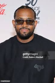 72 Robin Morrow Stock Photos, High-Res Pictures, and Images