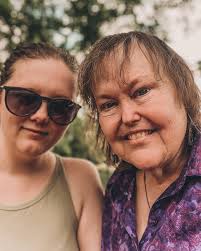 Christa Leeann Stevens (@itschristaleeann) • Instagram photos and videos