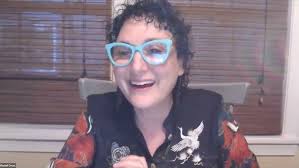 Travelogues: Exploring Italy's Cinque Terre--A Landscape Artist's Paradise  with Artist Pamela Betts