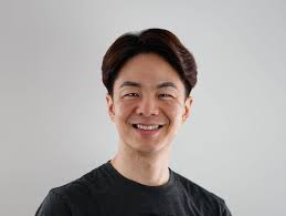 Wishing Won Jong a happy birthday