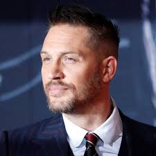 Edward thomas hardy cbe (born 15 september 1977) is an english actor and producer. James Bond Wetten Dass Tom Hardy Nicht Der Neue 007 Wird Der Spiegel