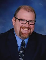 Robert Hardenburgh's Instagram, Twitter & Facebook