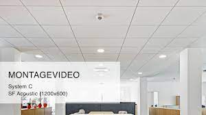 Abgehängte decke in trockenbauweise erstellen. Montagevideo Sichtbares System Mit Schattenfuge Sf 1200x600 Von Knauf Amf Youtube