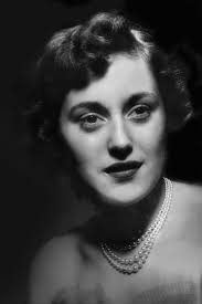 Please retouch this pic of my mom TUF