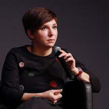 Катери́на влади́мировна горде́ева (born 23 march 1977) is a russian journalist, documentary writer and author. Ekaterina Gordeeva Zhertvuem Svobodoj I Bespechnostyu Radi Slabyh Novosti Elcin Centr