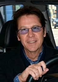 I love this Song whenever I m sad i hear the Song and i feel good thank you  Shaky