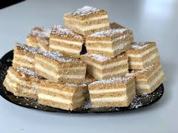 Noiembrie 1, 2014 by 2 comentarii. PrajiturÄ AlbÄ Ca ZÄpada Cu Gust Ca In CopilÄrie Ruxandra Luca