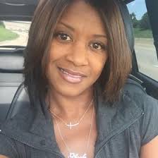 Nicole Greenhill's Instagram, Twitter & Facebook