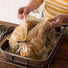 How To Cook Turkey In A Bag An Oven Bag That Is Turkey Cooking Times Turkey Recipes Thanksgiving Oven Turkey Recipes Thanksgiving