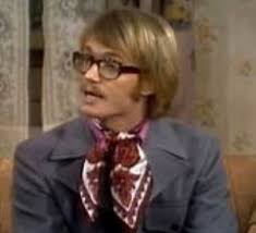 Hi Honey, I'm Homo!: Sitcoms, Specials, and the Queering of American  Culture by Matt Baume