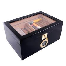 This cigar gift set is the perfect retirement, anniversary, or birthday gift for your dad or grandpa who enjoys stogies. Cigar Star Humidors Accessories Buy Online In Canada