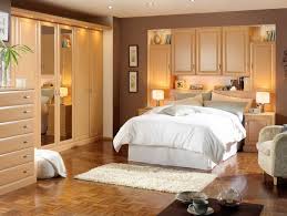 Wohnung Einrichten Ideen Wie Gestaltet Man Kleine Raume Ohne Fenster Schlafzimmer Design Wohnung Einrichten Ideen Wohnung