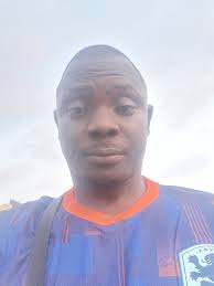 Single I seriously need a lady to be a friend 🧡 & see where we go from  there