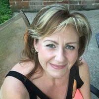 Chasing Liberty (The Donovans, #1) by Danielle Gillis