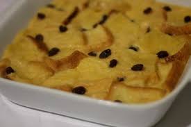 Biasanya bisa dijadikan sebagai makanan penutup setelah selesai makan makanan berat atau bisa. Resepi Puding Roti Kukus