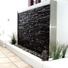 48 Idees D Un Mur D Eau Original Pour Votre Jardin Wasserwand Garten Aussenbrunnen Wand Wasserfall