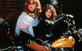 Tango és cash majdnem mindenben különböznek. Tango A Cash 1989 Videa Trailer Csfd Cz