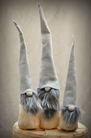 Wichtel Basteln Mit Diesen 16 Schnellen Witzigen Bastelideen Wichtel Basteln Weihnachtsmann Basteln Weihnachtswichtel