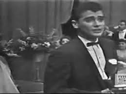 1957, michel louvain devient un. Michel Louvain