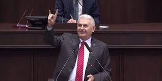 Başsağlığı dilemedi hdp merkezine saldırının faili: Basbakan Yildirim Mhp Yi Bozkurt Isareti Ile Selamladi