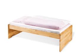 Kinderbett ´ole´ von pinolino jetzt bei german toys kaufen. Pinolino 112302 Kinderbett Ole 140 X 70 Cm Mit 3 Schlupfsprossen Aus Vollmassiver Buche Geolt Amazon De Baby