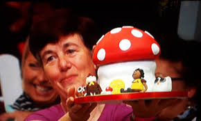 GIRL GUIDE: Rickmansworth volunteer makes TV debut with Brownie inspired  cake