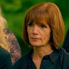 BBC The Traitors' Diane looks like a 'young Victoria Beckham' in 21st  birthday snap