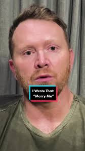 #ThomasRhett’ #MarryMe is surprisingly NOT about his wife #LaurenAkins, but  rather inspired by #reba 🤯 #CMTIWroteThat #shanemcanally #songwriter