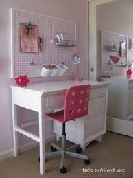 12 brilliant ideas for your small bedroom. 50 Clever Diy Storage Ideas To Organize Kids Rooms Bedroom Desk Organization Kids Room Organization Organization Bedroom