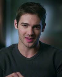 Mcqueen would follow in his grandfather. Steven R Mcqueen The Vampire Diaries Wiki Fandom