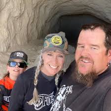 What equipment and techniques are necessary for setting up a metal casting  furnace for bronze and silver?