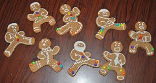 Ninja Bread Men Funny Gingerbread Ideas Facebook Makcreationscakes Gingerbread Bread Man Gingerbread Cookies