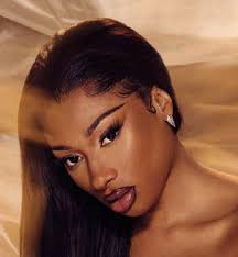 For Years, Marketers Urged Artists to Post More