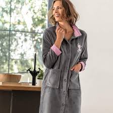 Françoise saget soldes et codes promo en mars 2021. Soldes Robe De Chambre Francoise Saget En Stock